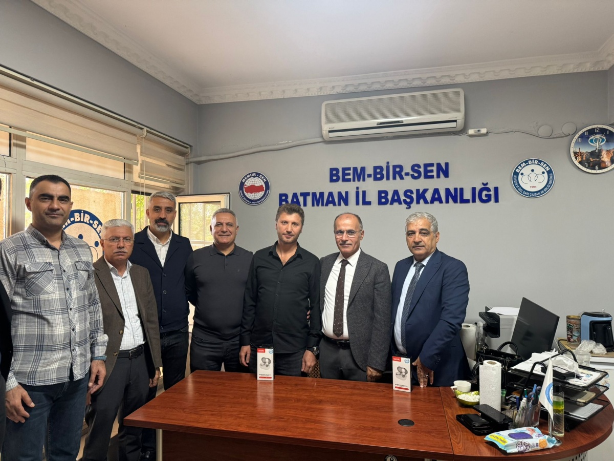Batman İl Başkanımız Ömer Zengin, Batman İl Özel İdaresinde Ziyaretler Gerçekleştirdi